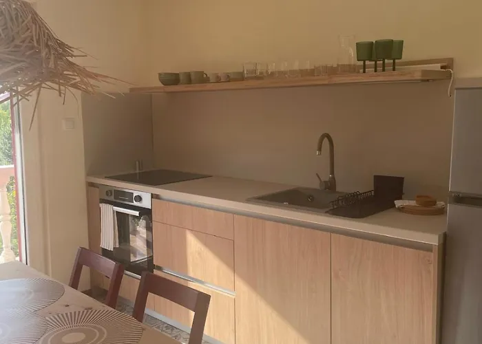 Golden Hour With Terrace And Sea View, Luka, Dugi Otok Lejlighed Luka (Dugi Otok)