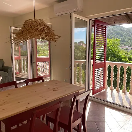 Апартаменты Golden Hour With Terrace And Sea View, Luka, Dugi Otok
